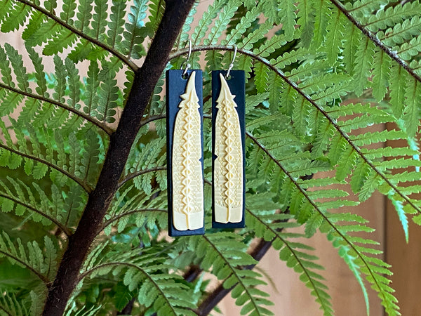 Earrings of the Revived Huia Feather